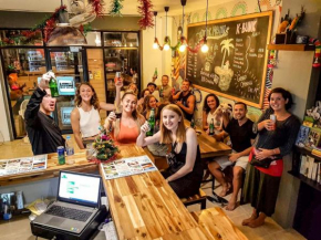 Отель K-Bunk Hostel  Ао Нанг 